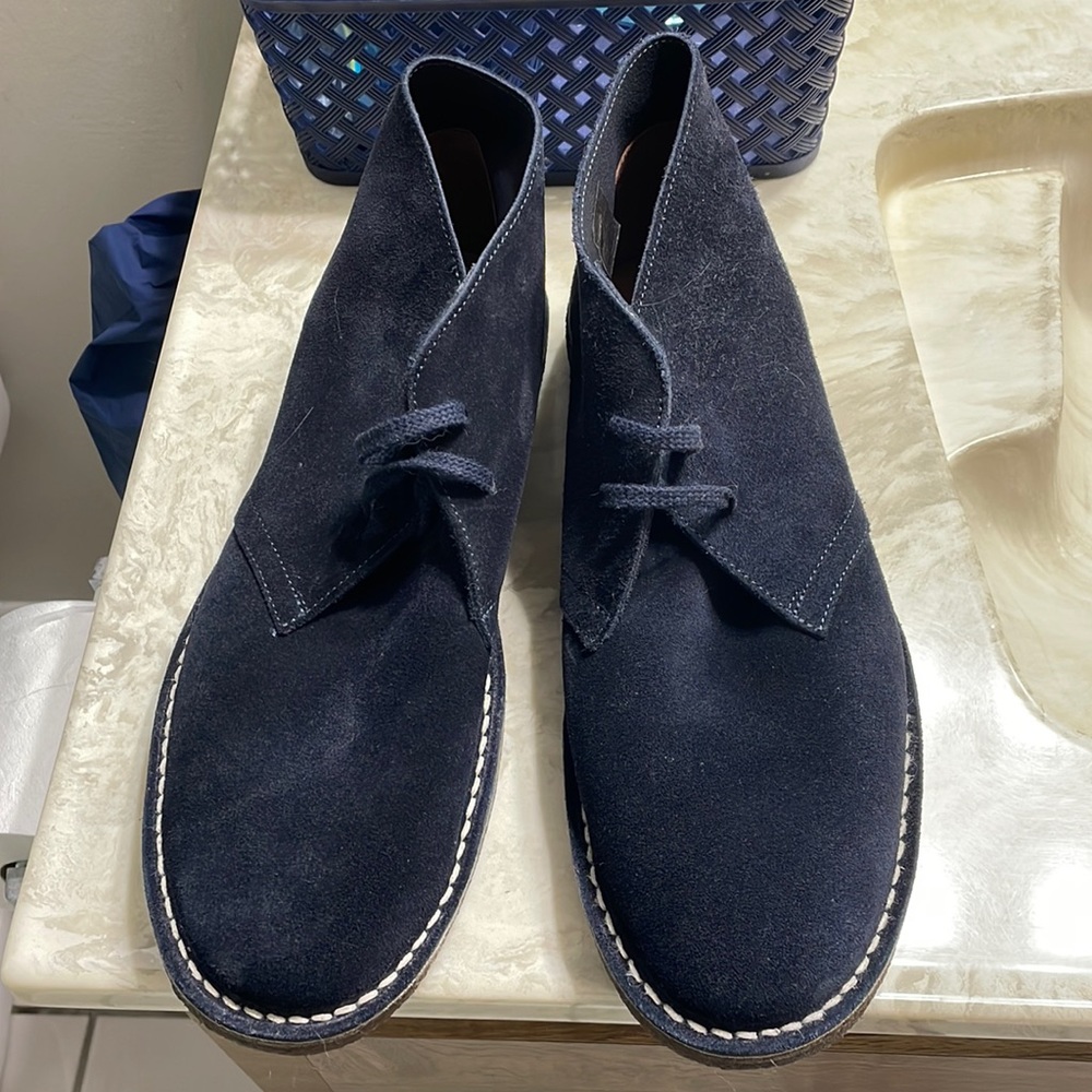 J Crew macalister boots, excellent pre owned condition,  blue/ white stitching
